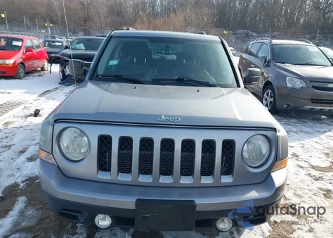 2015 Jeep Patriot High Altitude Edition из США, поврежденный, VIN 1C4NJRFB5FD109183